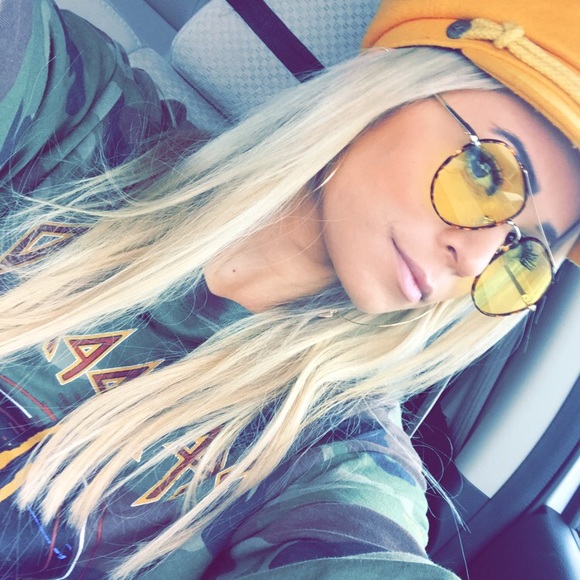 Meet your Posher, Jessie - Picture 1 of 1